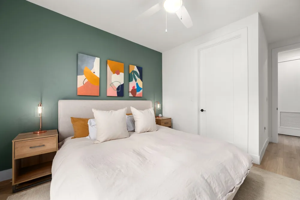 1701 Simond Avenue #215 Austin, TX 78723