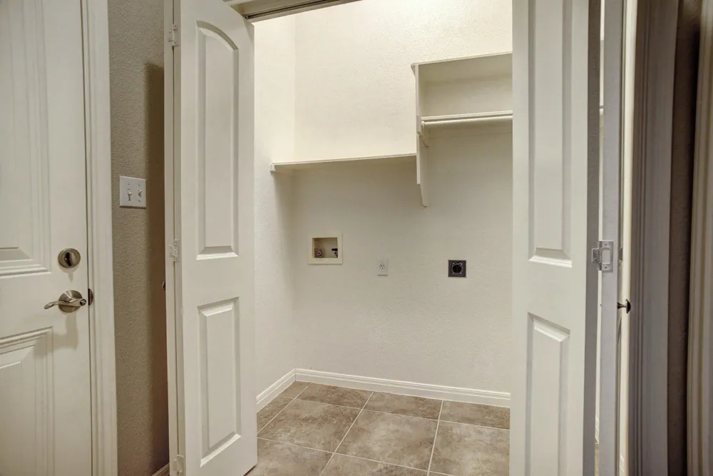 105 S Kaupo Drive Bastrop, TX 78602