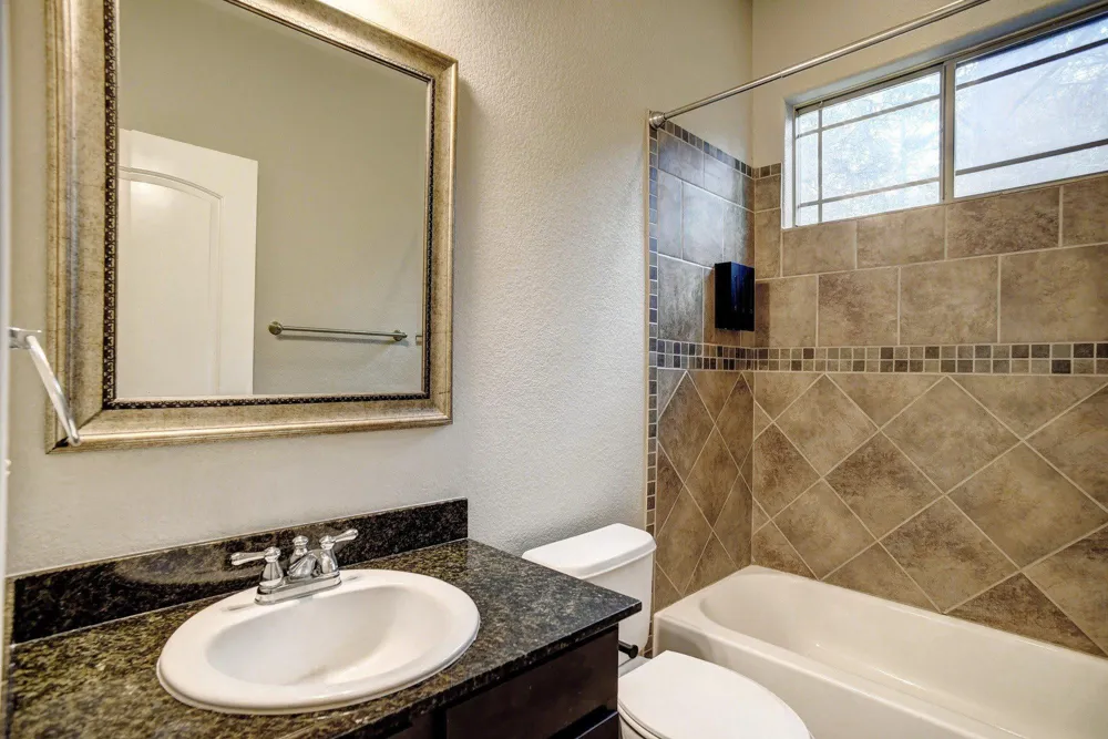 105 S Kaupo Drive Bastrop, TX 78602