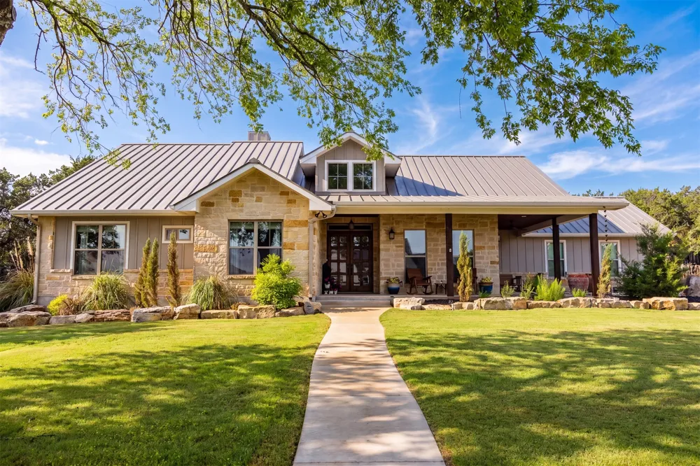 522 S San Juan Kerrville, TX 78028