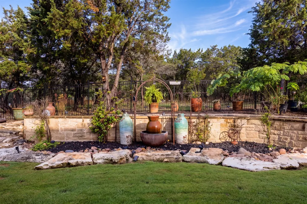 522 S San Juan Kerrville, TX 78028
