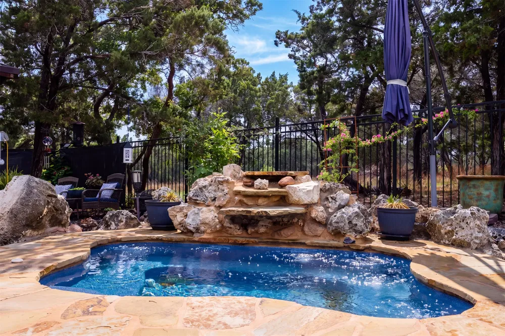 522 S San Juan Kerrville, TX 78028