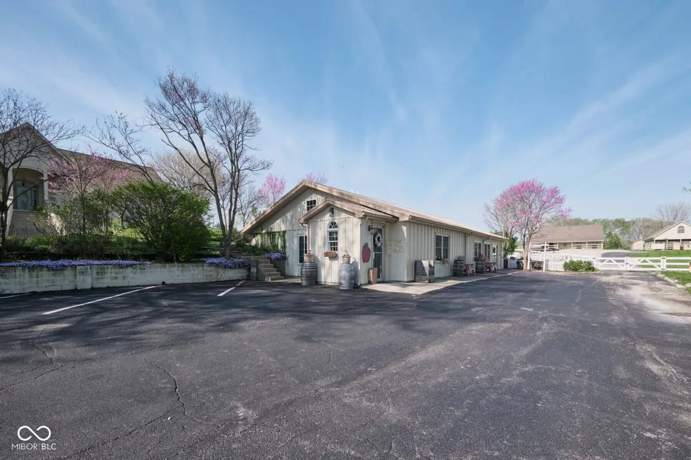 5054 Us Route 31 Peru, IN 46970