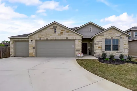 2051 Rowan Way