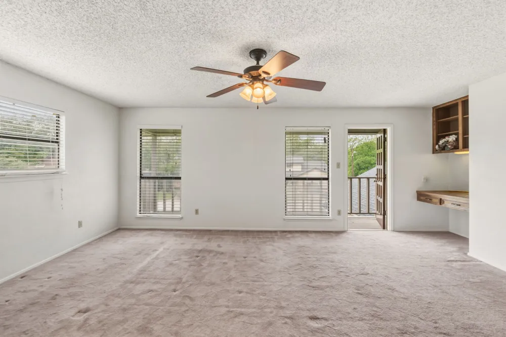 1303 Creekview Drive Round Rock, TX 78681