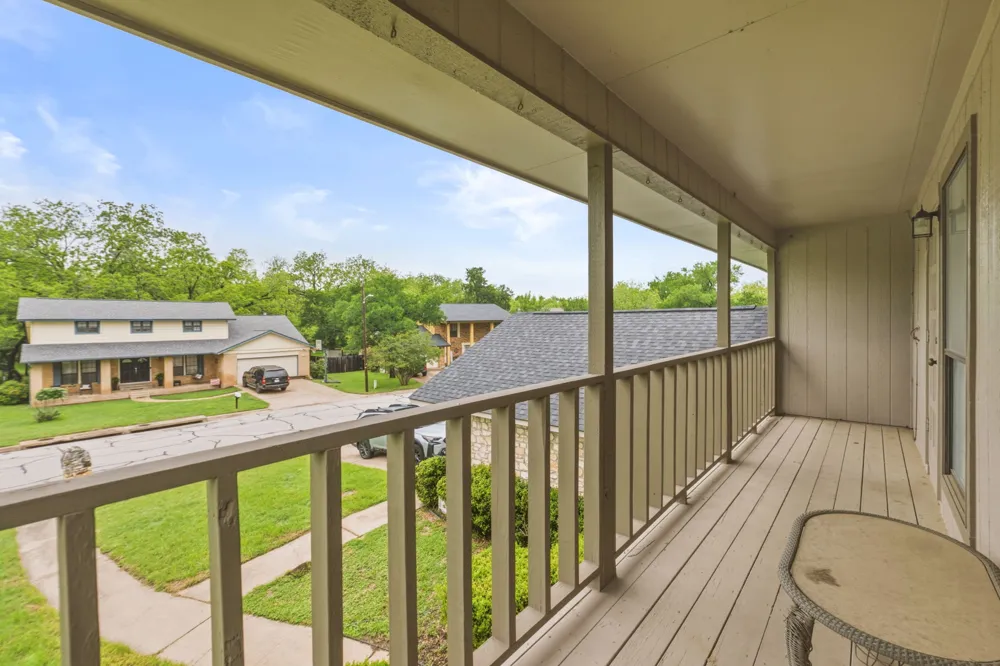 1303 Creekview Drive Round Rock, TX 78681