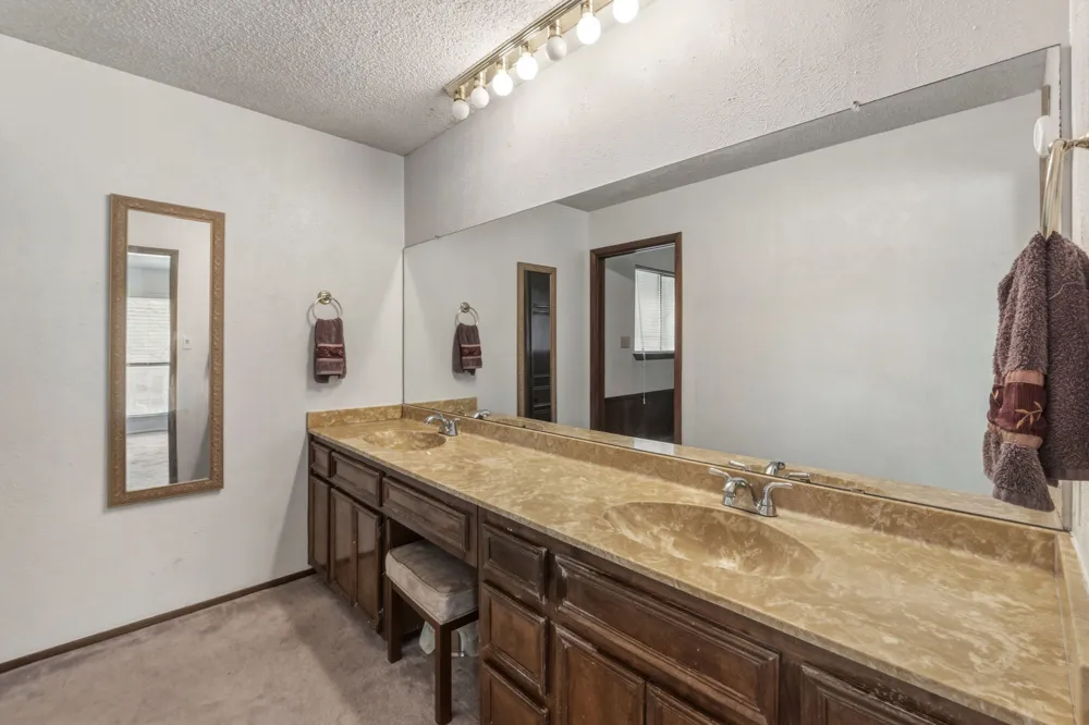 1303 Creekview Drive Round Rock, TX 78681