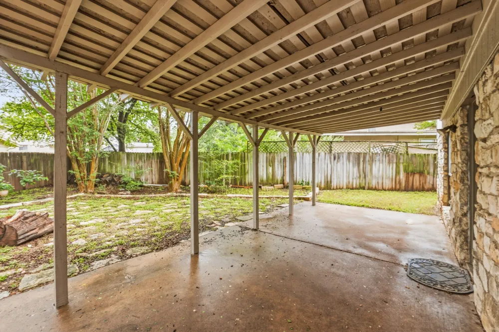 1303 Creekview Drive Round Rock, TX 78681