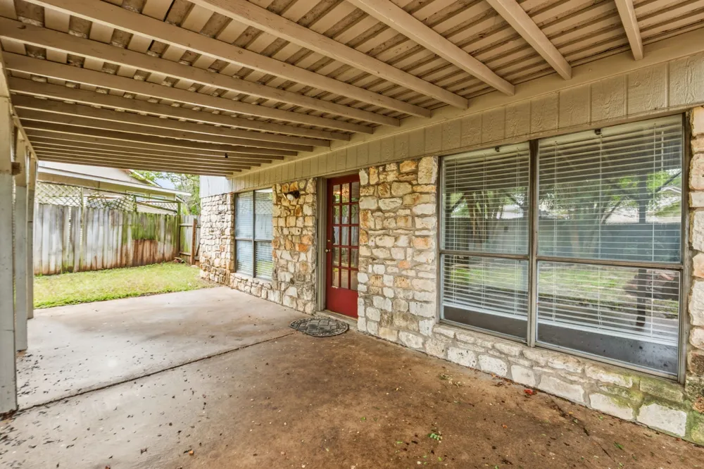 1303 Creekview Drive Round Rock, TX 78681