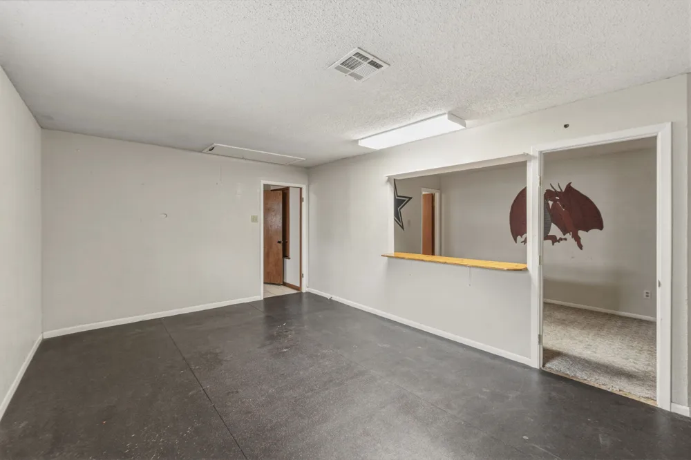 1303 Creekview Drive Round Rock, TX 78681