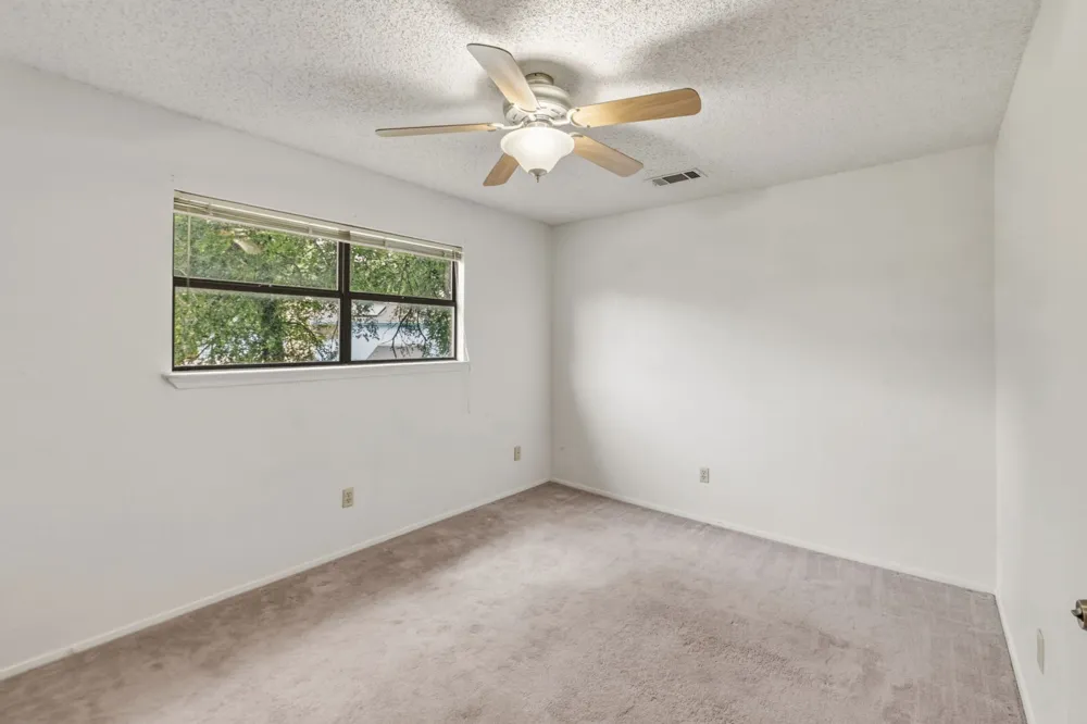 1303 Creekview Drive Round Rock, TX 78681