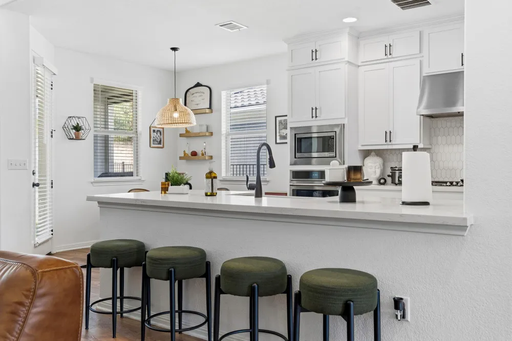 9900 Bayshore Bend #65 Austin, TX 78726