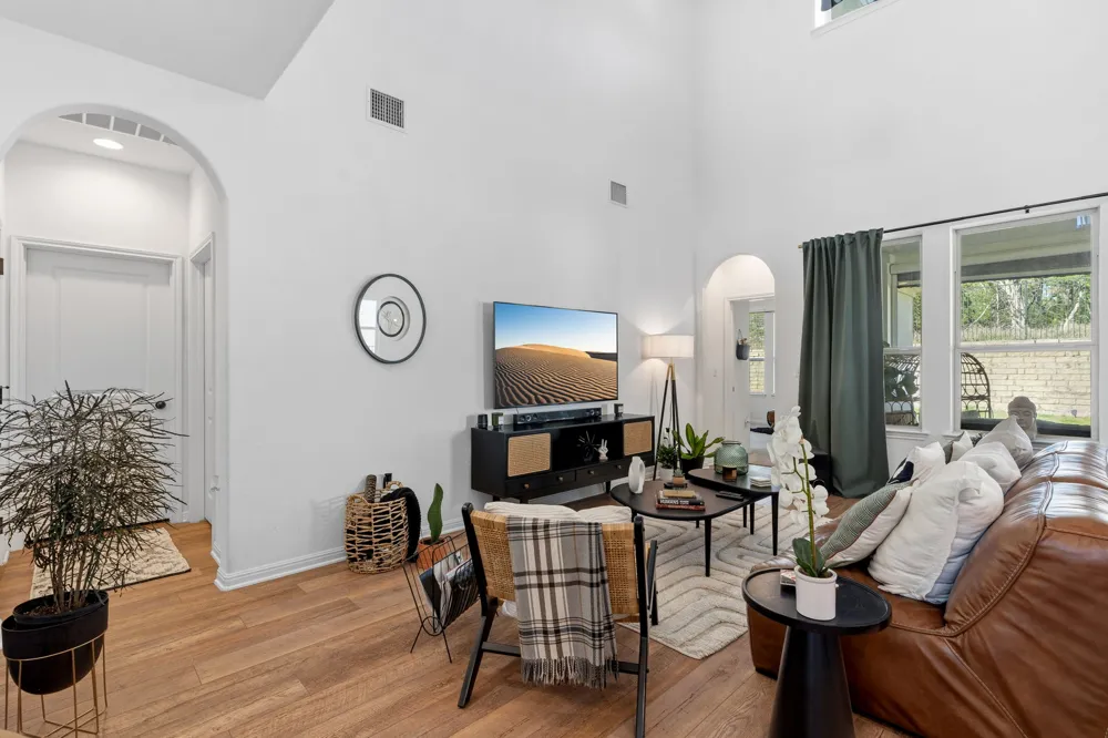 9900 Bayshore Bend #65 Austin, TX 78726