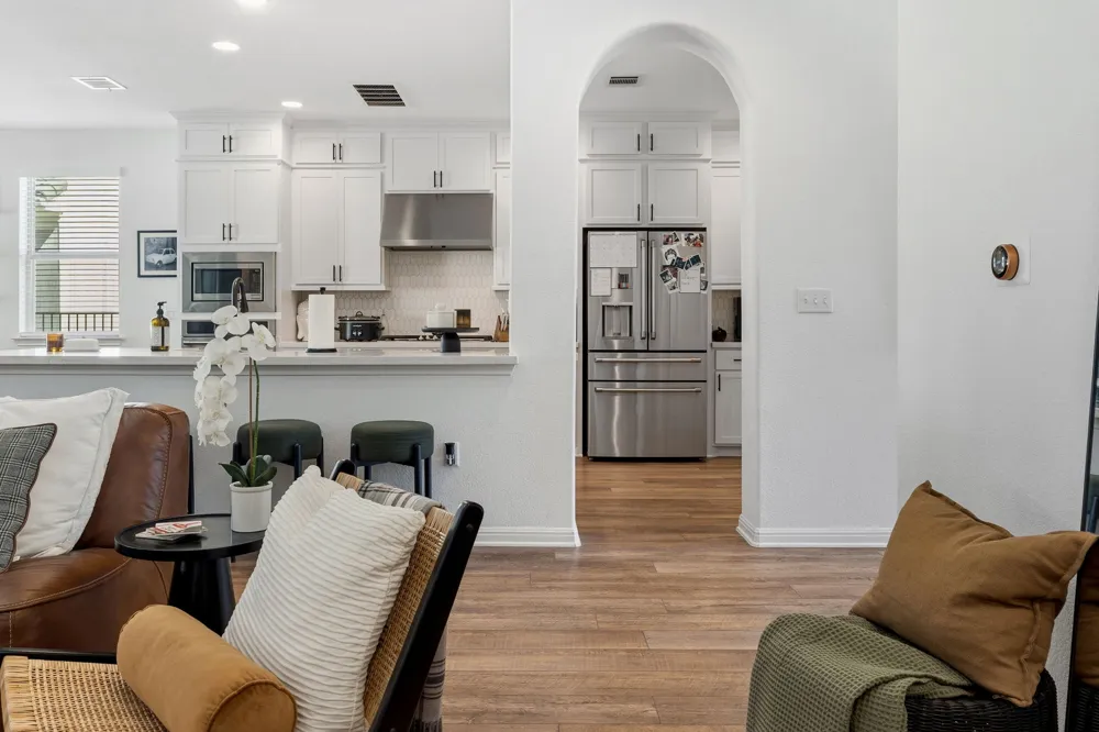 9900 Bayshore Bend #65 Austin, TX 78726