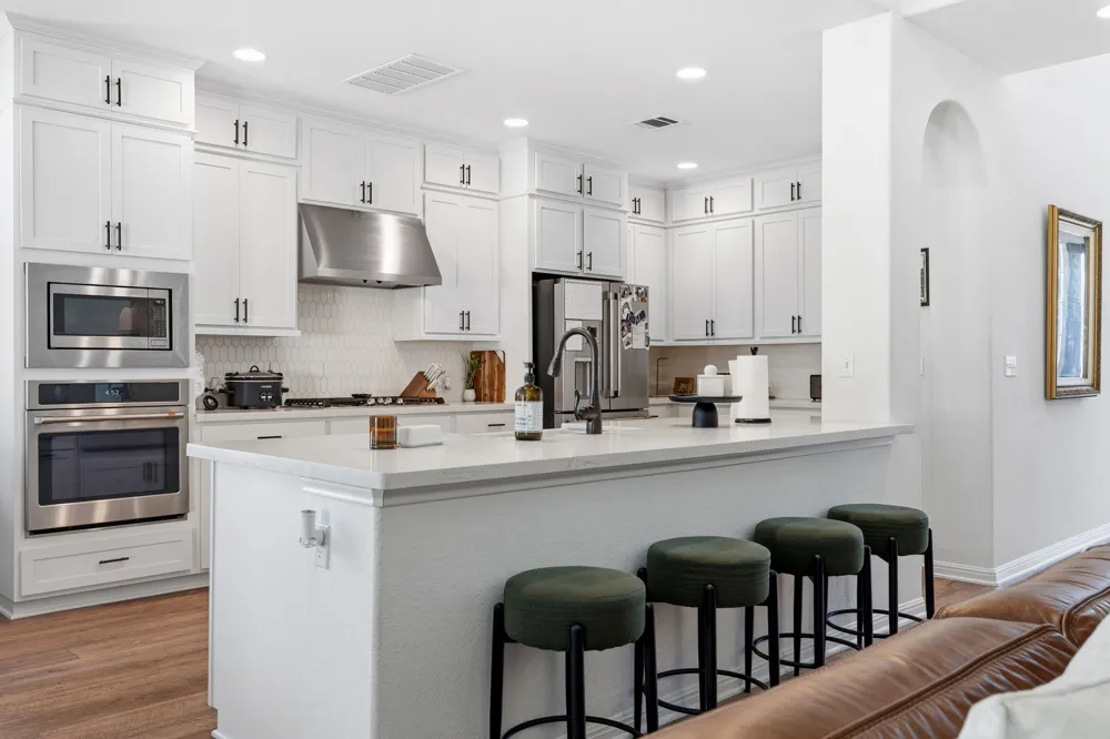 9900 Bayshore Bend #65 Austin, TX 78726