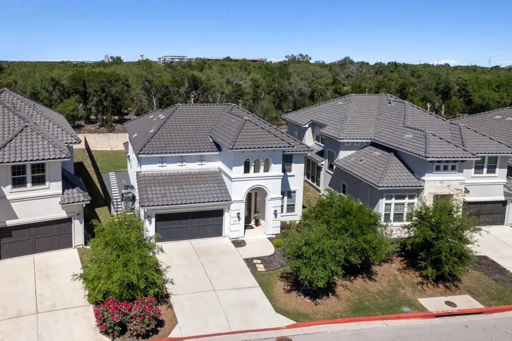 9900 Bayshore Bend #65 Austin, TX 78726