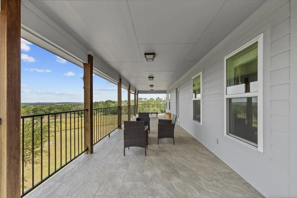 1883 Watterson Road Red Rock, TX 78662