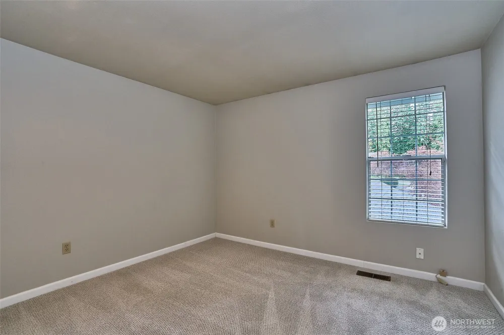 8730 133rd Avenue NE Redmond, WA 98052