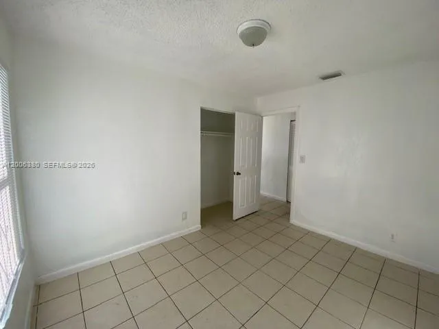 3929 NW 207th St Rd Miami Gardens, FL 33055