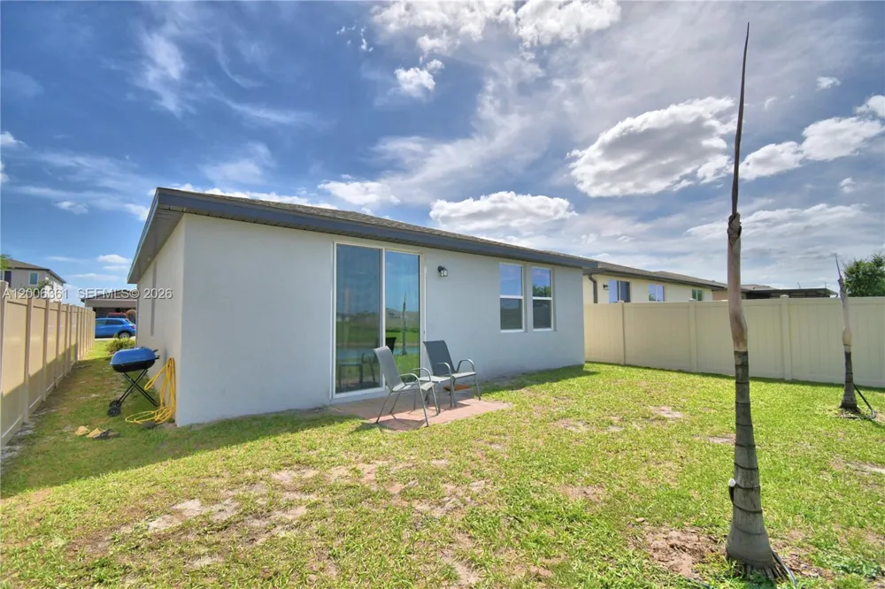 3563 Broadwing Blvd. Kissimmee, FL 34759