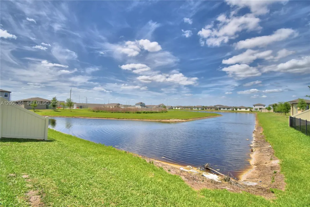 3563 Broadwing Blvd. Kissimmee, FL 34759