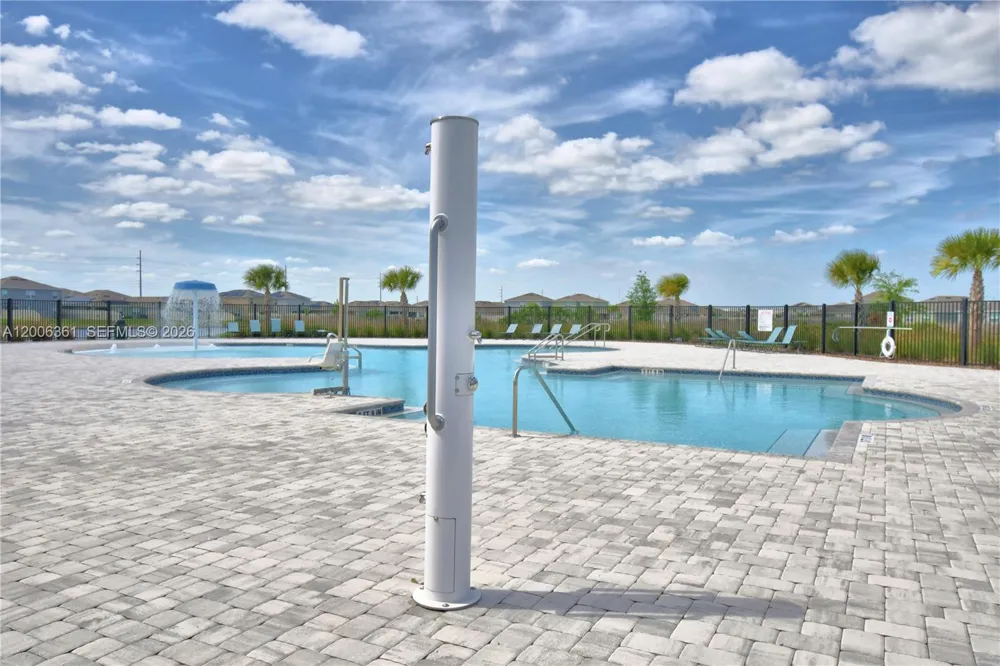 3563 Broadwing Blvd. Kissimmee, FL 34759