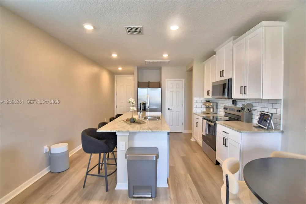 3563 Broadwing Blvd. Kissimmee, FL 34759