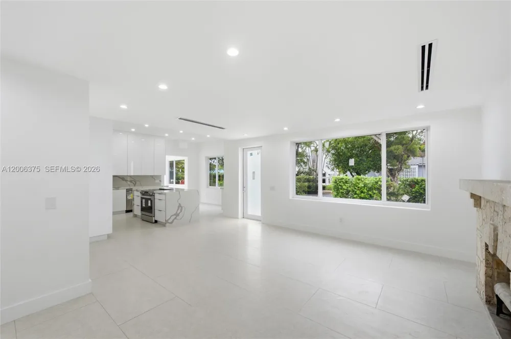 5735 SW 12th St West Miami, FL 33144