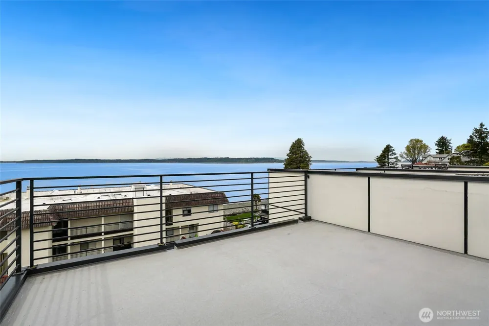 28008 8th Lane S Des Moines, WA 98198