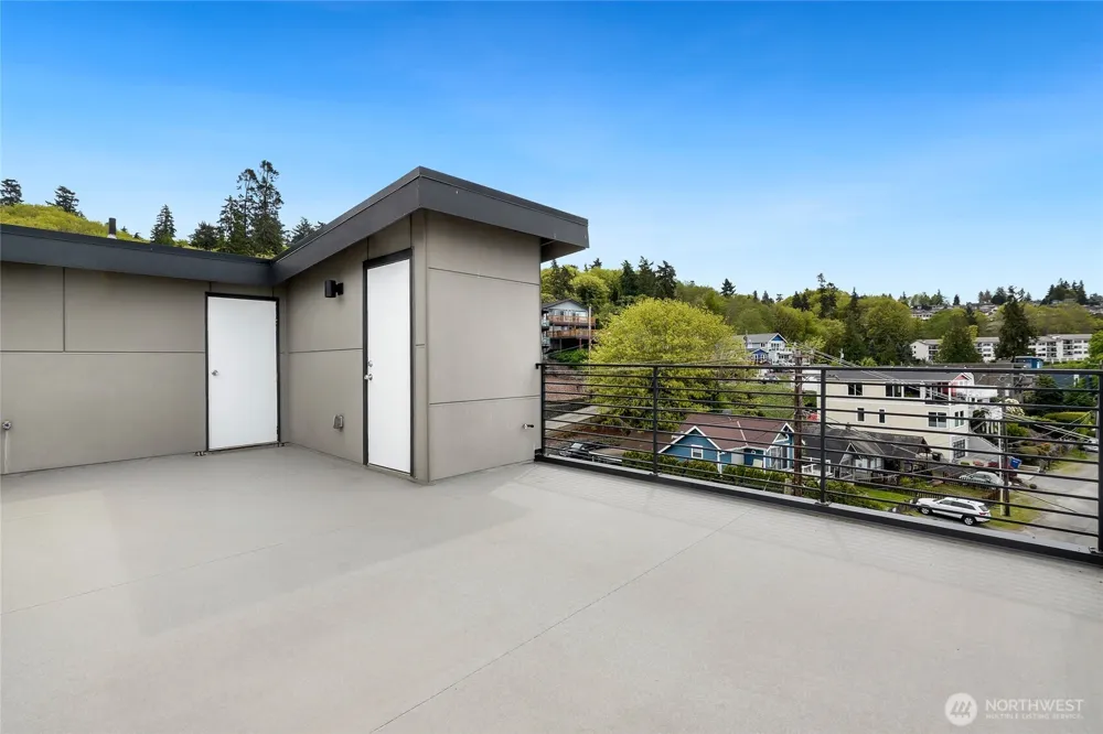 28008 8th Lane S Des Moines, WA 98198