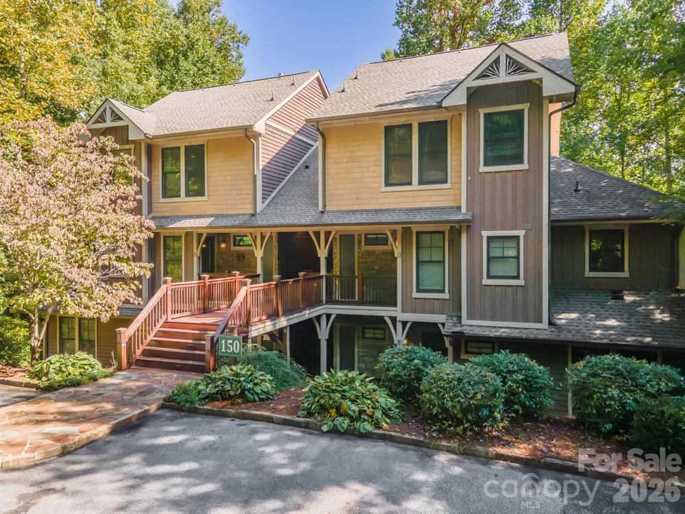 150-2 Saddle Notch Lane Tuckasegee, NC 28783