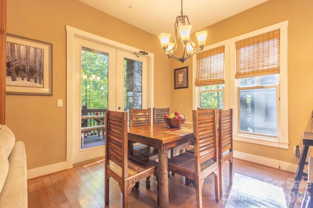 150-2 Saddle Notch Lane Tuckasegee, NC 28783