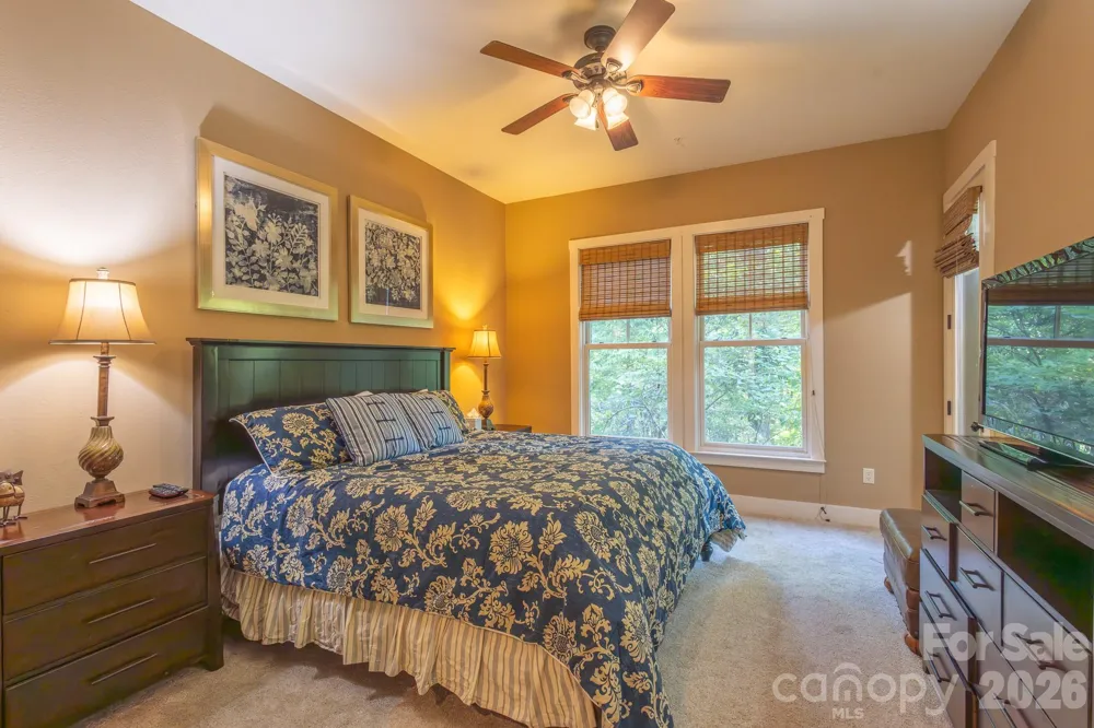 150-2 Saddle Notch Lane Tuckasegee, NC 28783