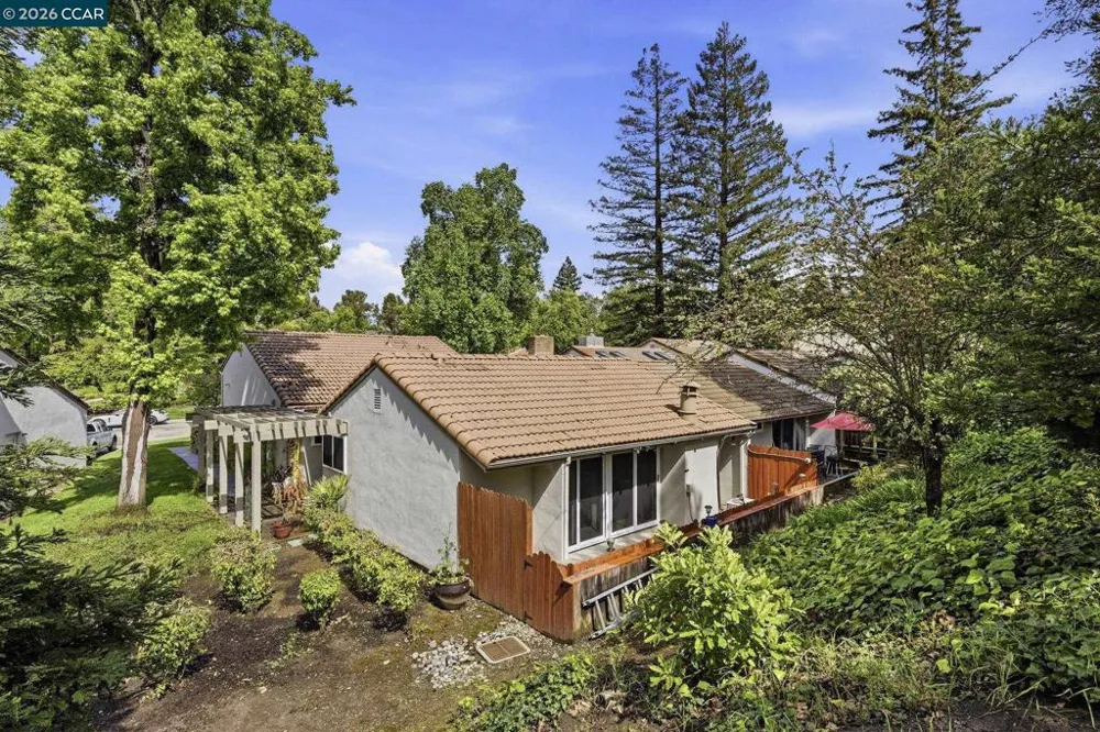 335 Tampico Walnut Creek, CA 94598
