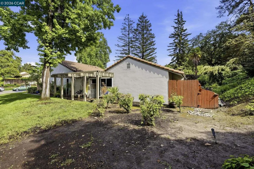 335 Tampico Walnut Creek, CA 94598