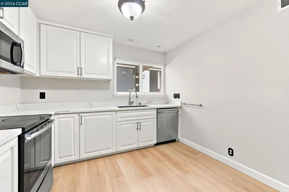 335 Tampico Walnut Creek, CA 94598