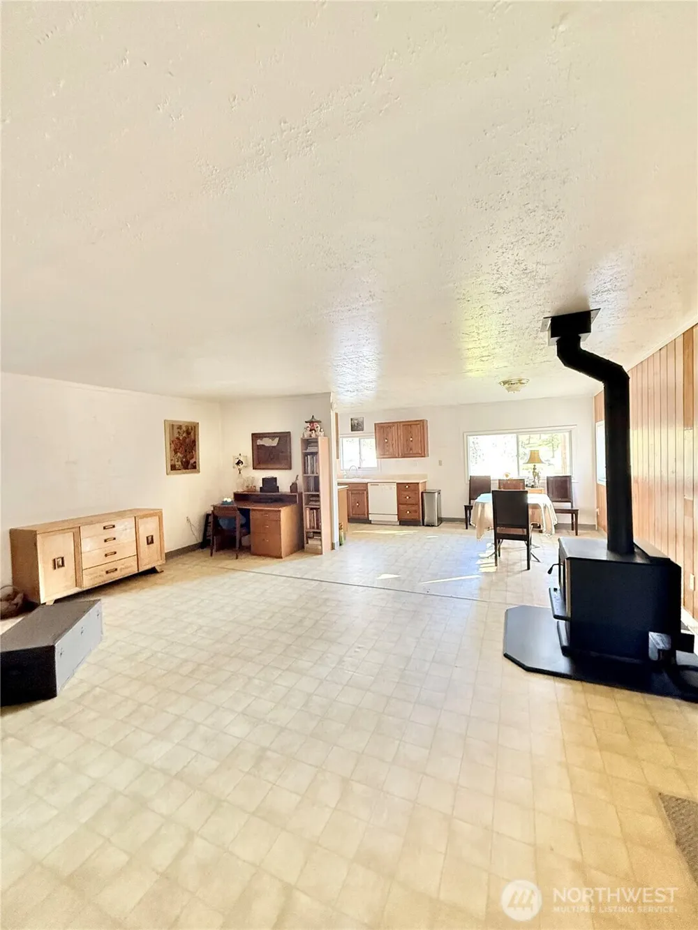 1092 Aeneas Valley Road Tonasket, WA 98855