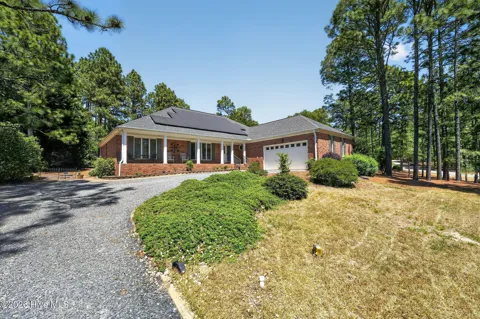 102 Owens Circle