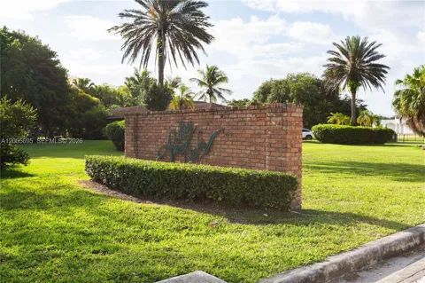 18100 SW 70th Pl