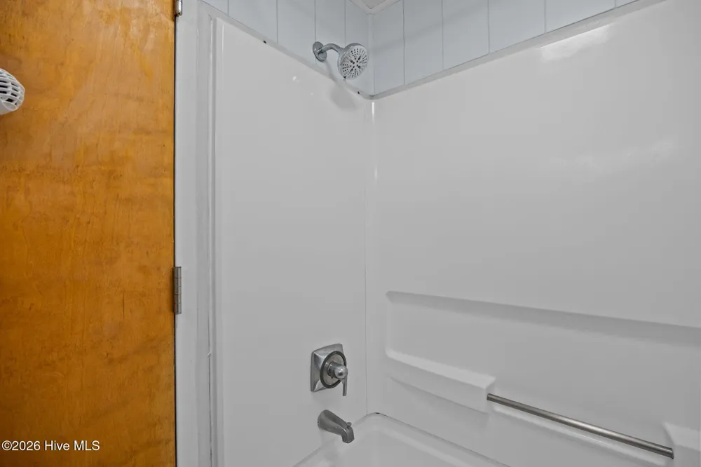 602 W Fort Macon Road #114 Atlantic Beach, NC 28512
