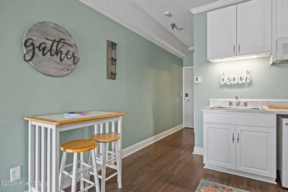602 W Fort Macon Road #114 Atlantic Beach, NC 28512
