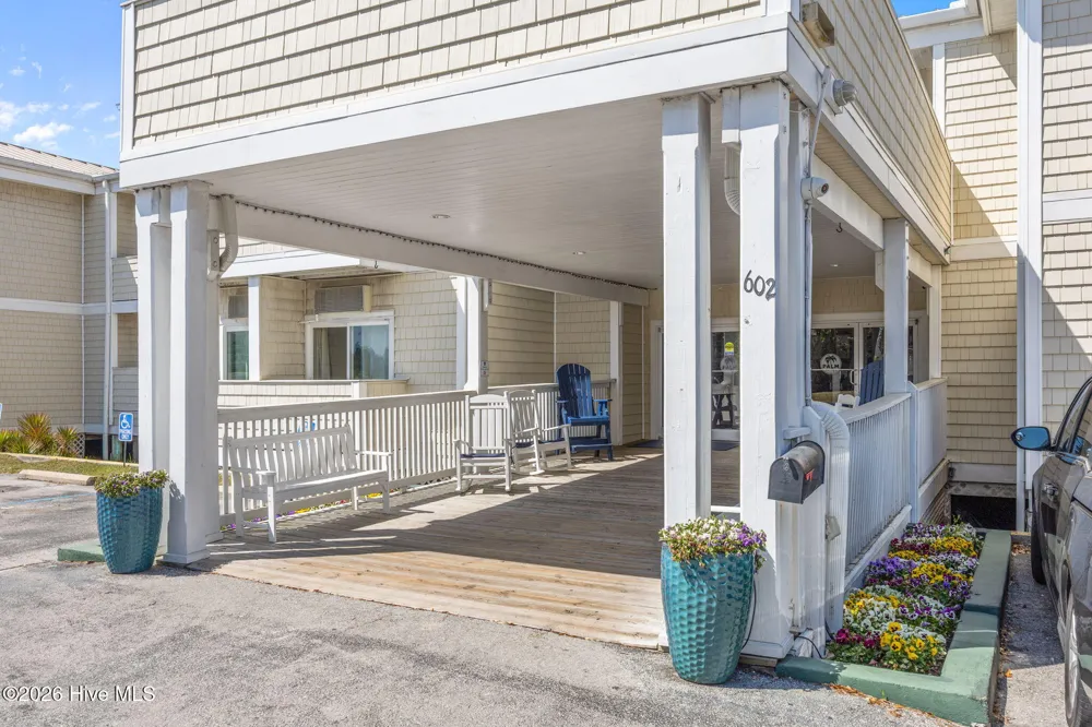 602 W Fort Macon Road #114 Atlantic Beach, NC 28512