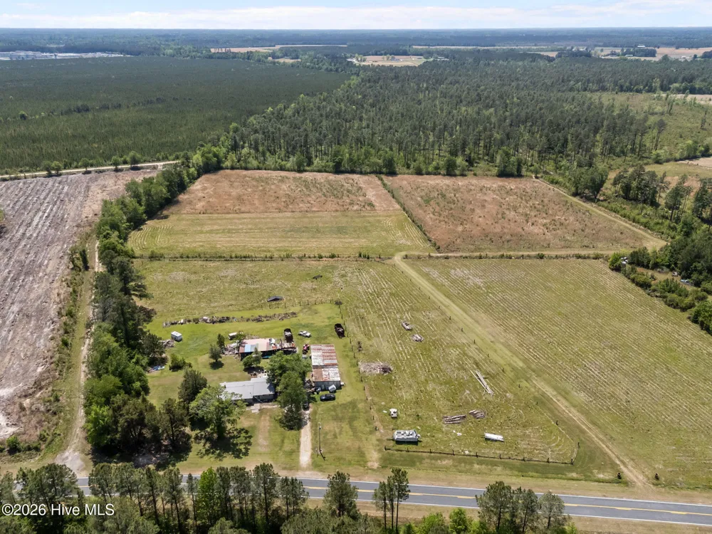 7529 Sidney-Cherry Grove Road Tabor City, NC 28463