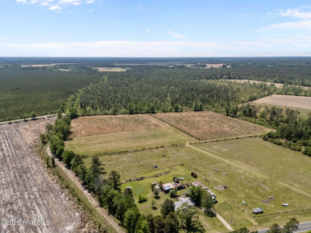 7529 Sidney-Cherry Grove Road Tabor City, NC 28463
