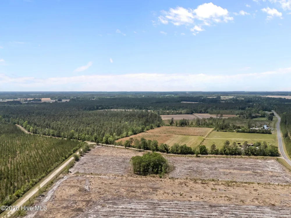 7529 Sidney-Cherry Grove Road Tabor City, NC 28463