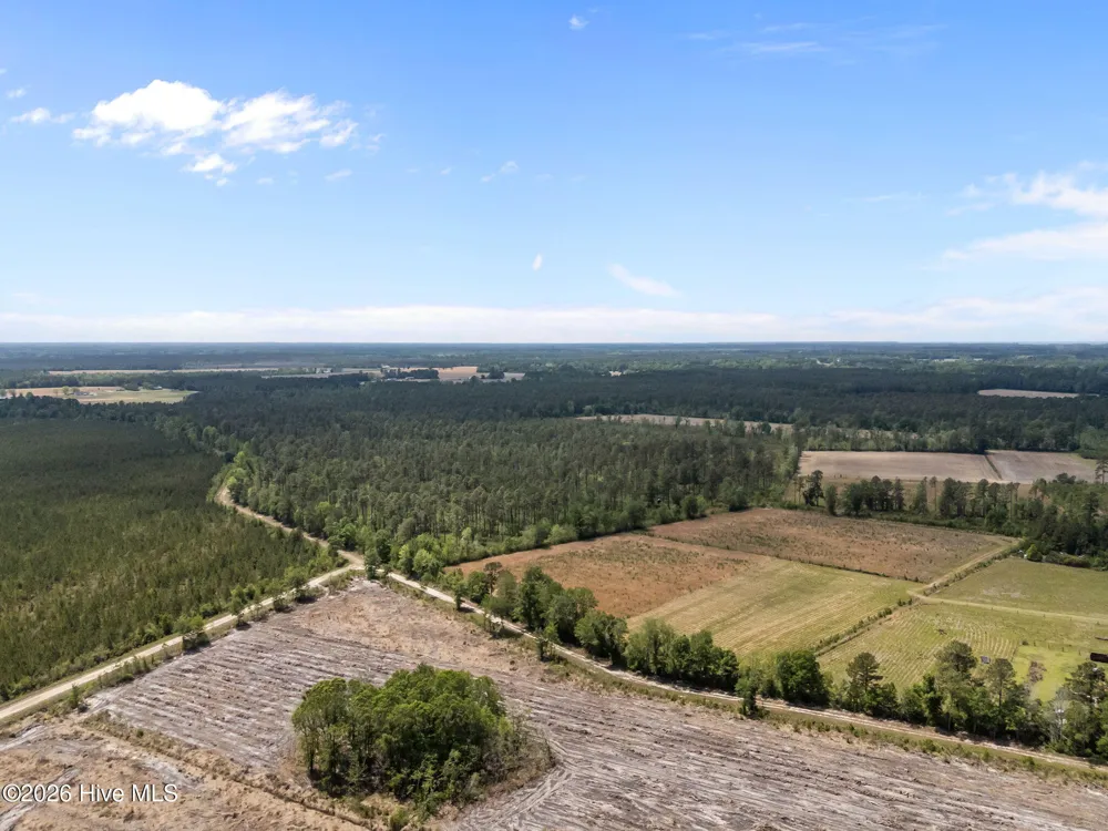 7529 Sidney-Cherry Grove Road Tabor City, NC 28463