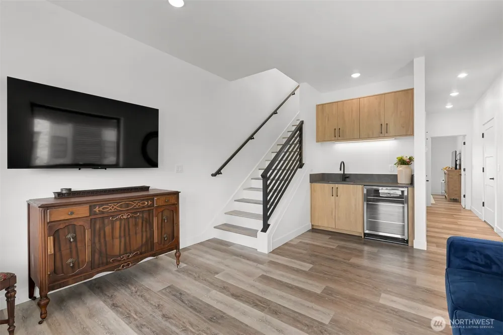 222 Skipping Stone Loop Lynden, WA 98264