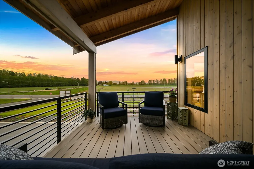 222 Skipping Stone Loop Lynden, WA 98264