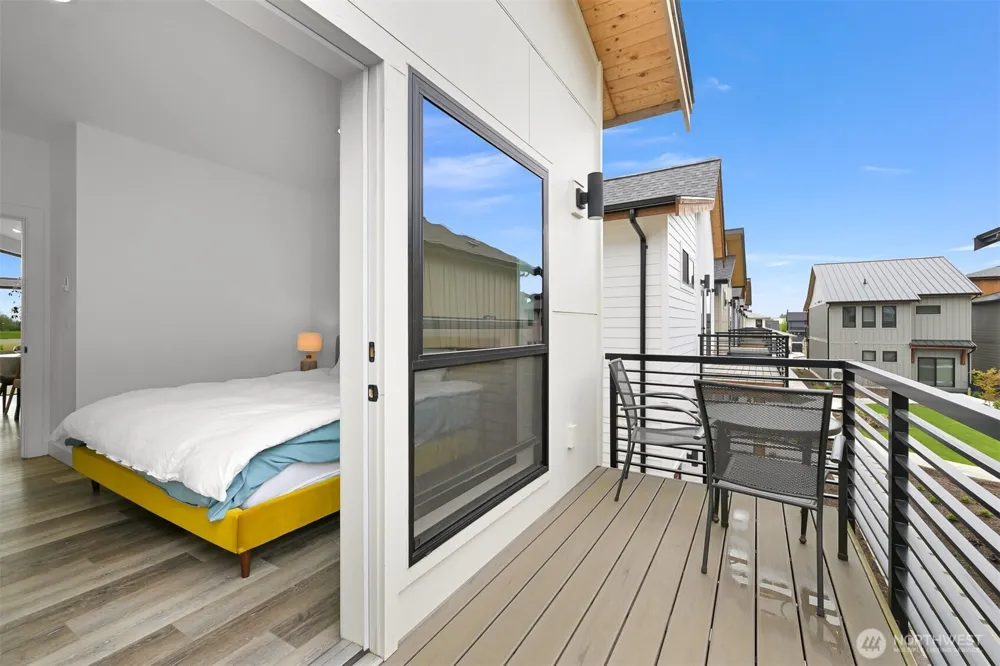 222 Skipping Stone Loop Lynden, WA 98264