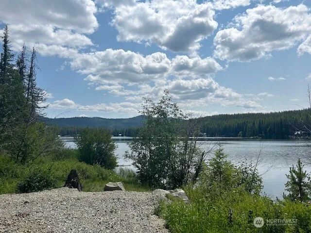 32 1 Twin Creeks Ranch Riverside, WA 98849
